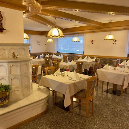 Hotel Sella Ronda Serenella Кампитело ди Фаса Екстериор снимка